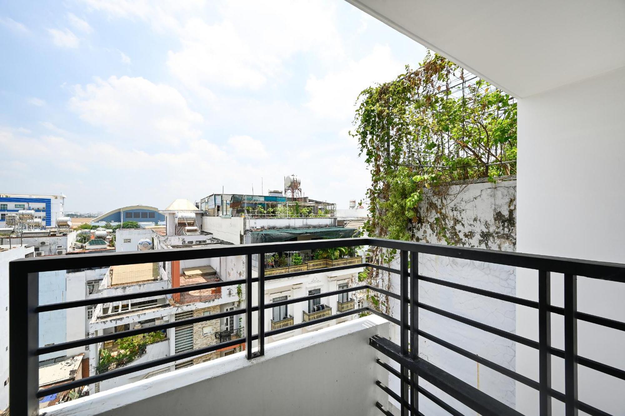Sunrise Airport Hotel Ho Chi Minh City Exterior photo